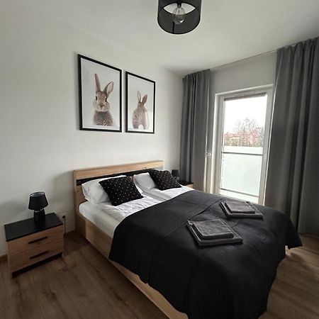 Apartamenty 77 เชสโตฮอวา ภายนอก รูปภาพ