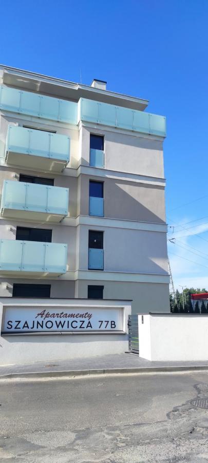 Apartamenty 77 เชสโตฮอวา ภายนอก รูปภาพ