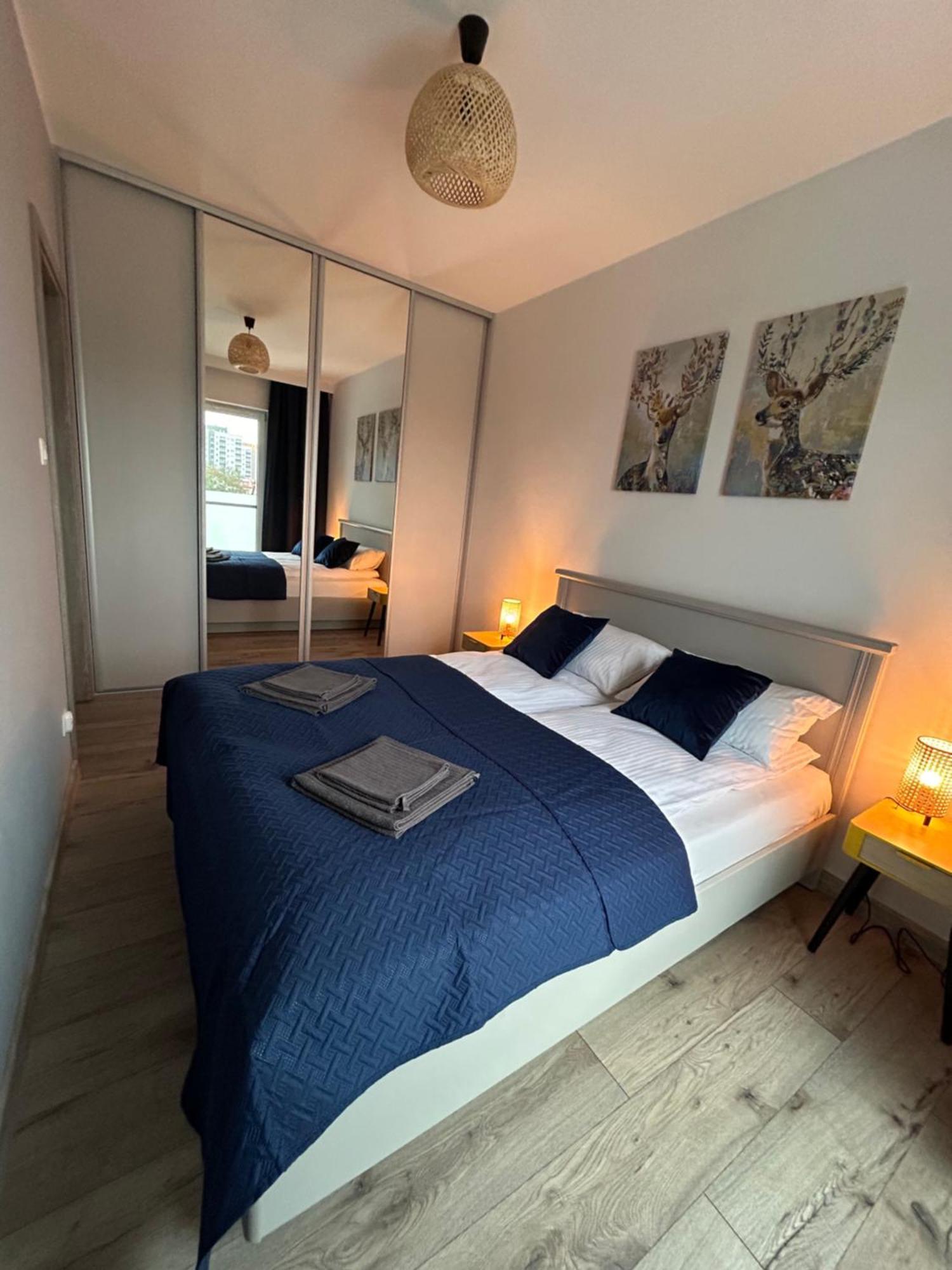 Apartamenty 77 เชสโตฮอวา ภายนอก รูปภาพ